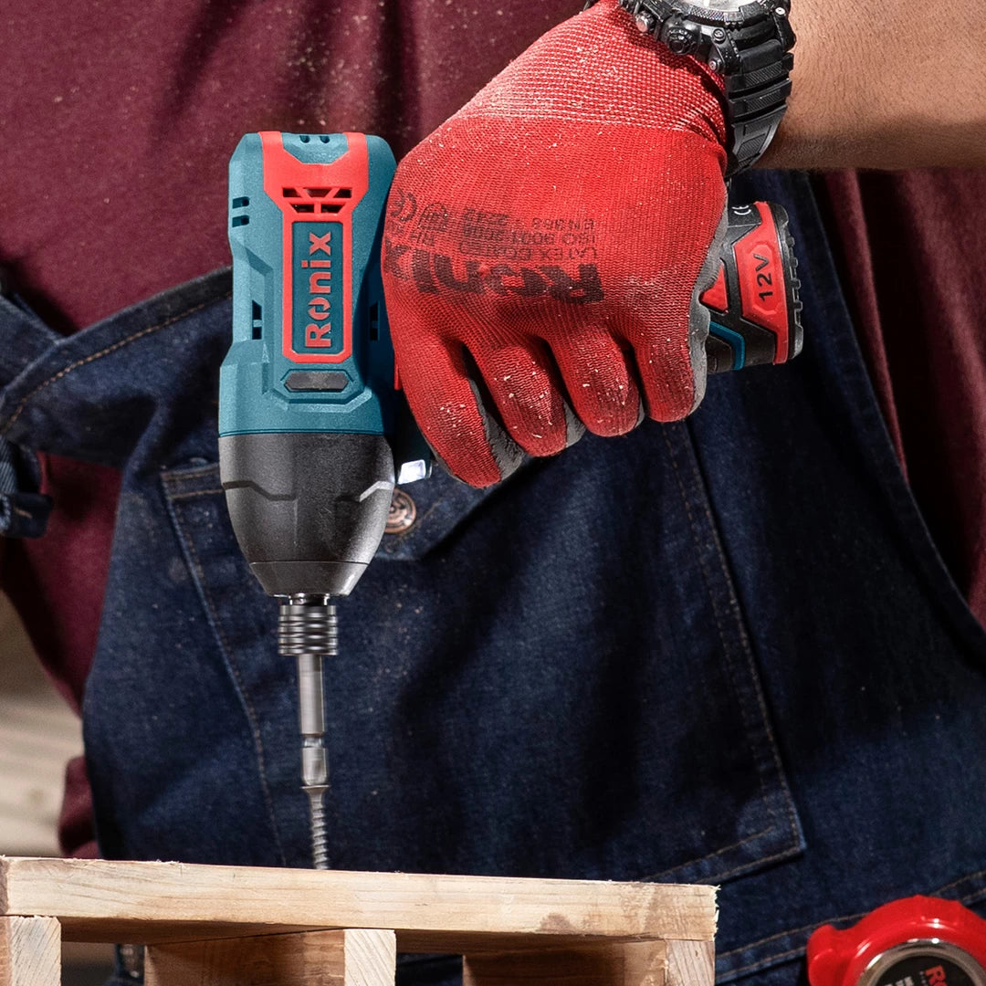 [8104K] Kit di avvitatori 12V Cordless 120N.m