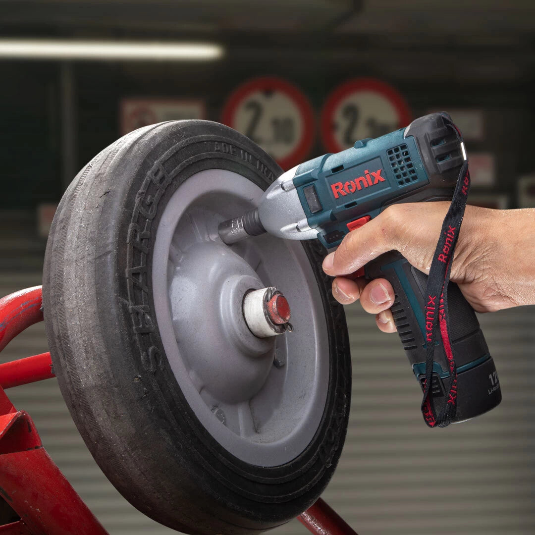 [8601] Cacciavite 12V Cordless 100N.m