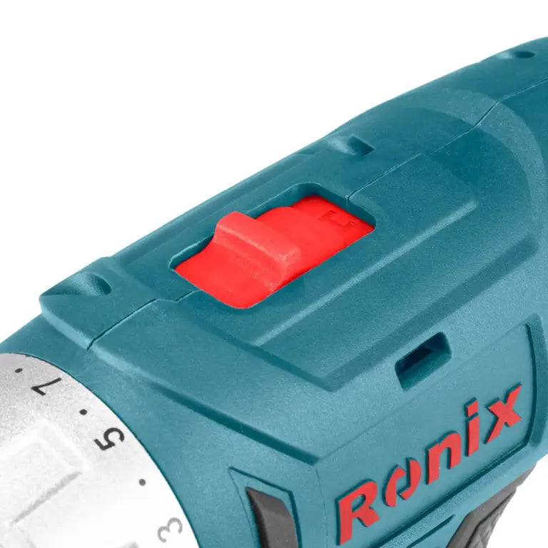 [RS-8012] Set di Avvitatori a Percussione Cordless 12V - 19 pezzi - 10mm - 21N.m